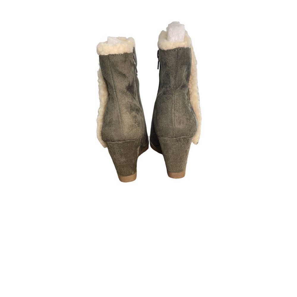 Journee Collection Women's Nonie Wedge Booties - Green - Picture 3 of 3